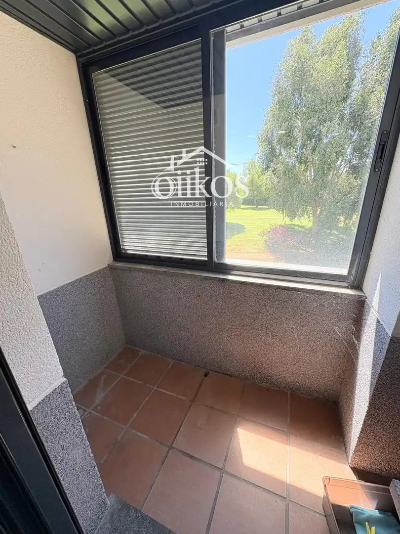 Piso en venta en Villamayor con Calefacción, Trastero y Balcón