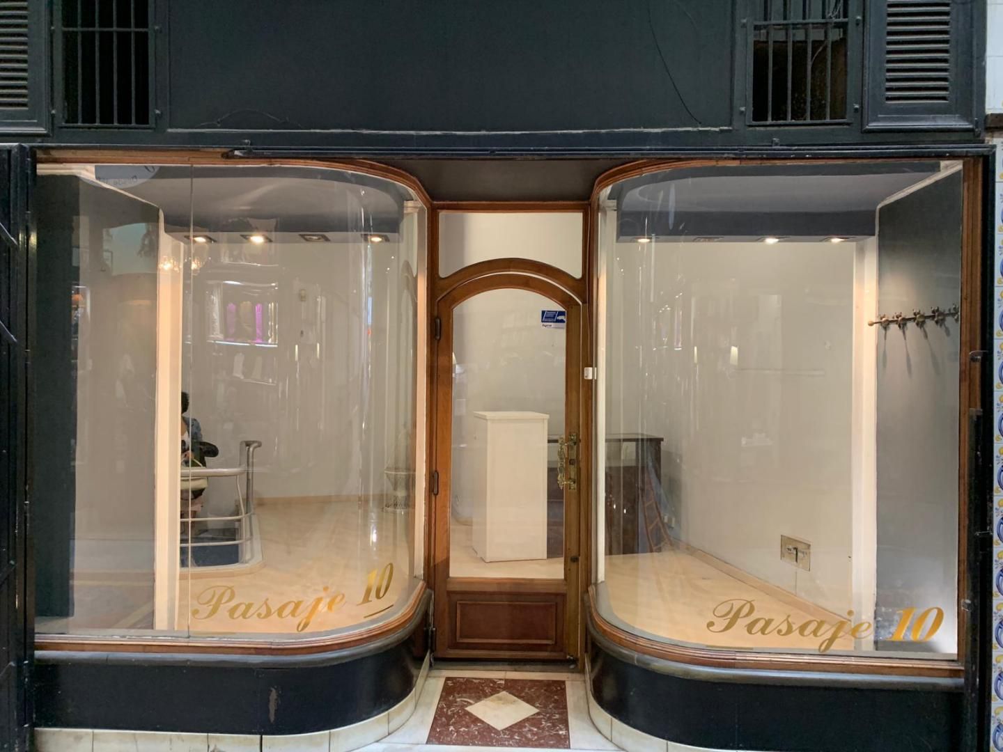 Geschaftsraum zum Verkauf in  Valencia Capital