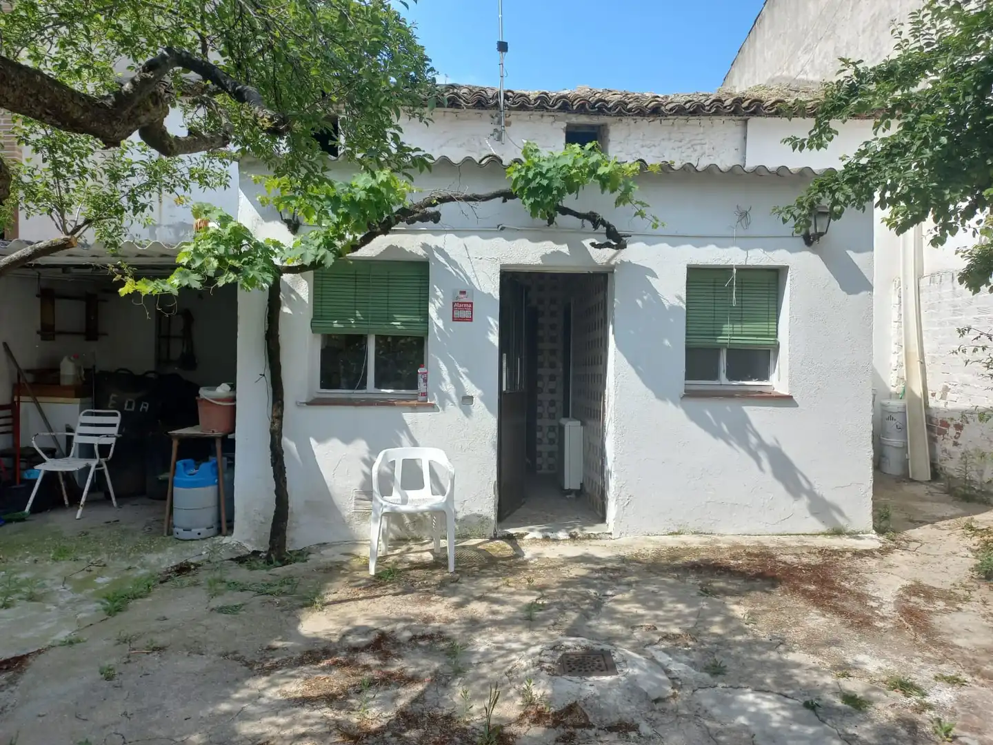 Außenansicht von Haus oder Chalet zum Verkauf in El Álamo mit Heizung und Alarm