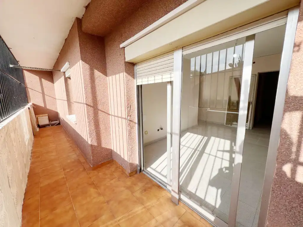 Terrassa de Pis en venda en Reyes Católicos
