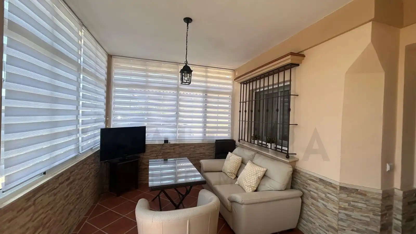 Living room of Houses for rent in Jerez de la Frontera  with Air Conditioner, Private garden and Storage room