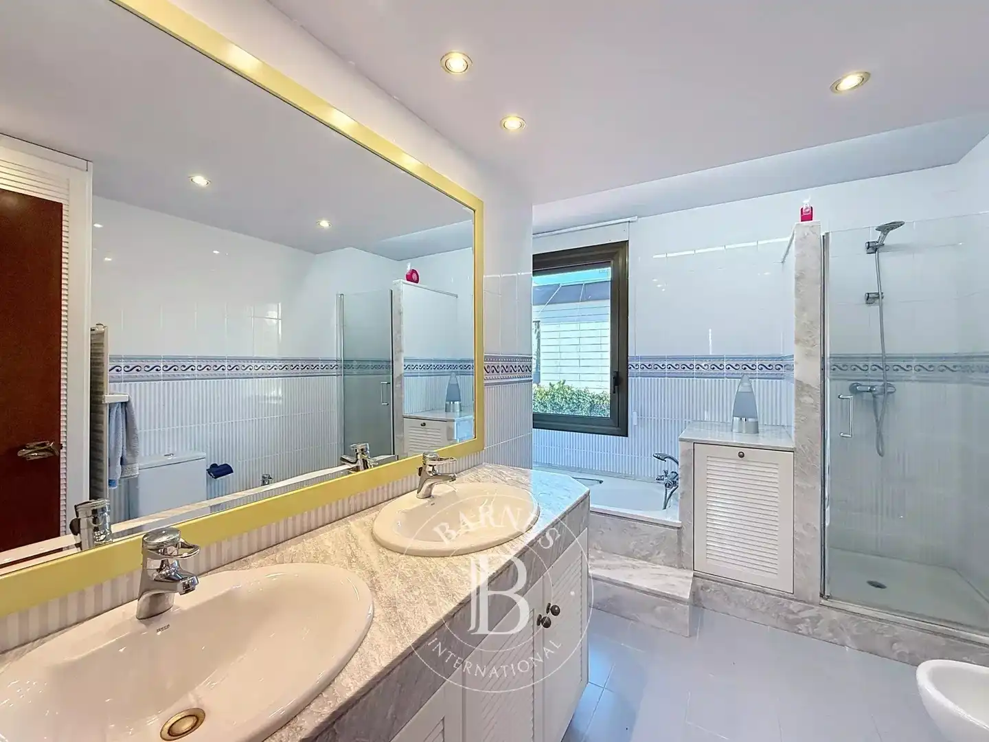 Baño de Casa o chalet en venta en Alella con Aire acondicionado, Calefacción y Jardín privado
