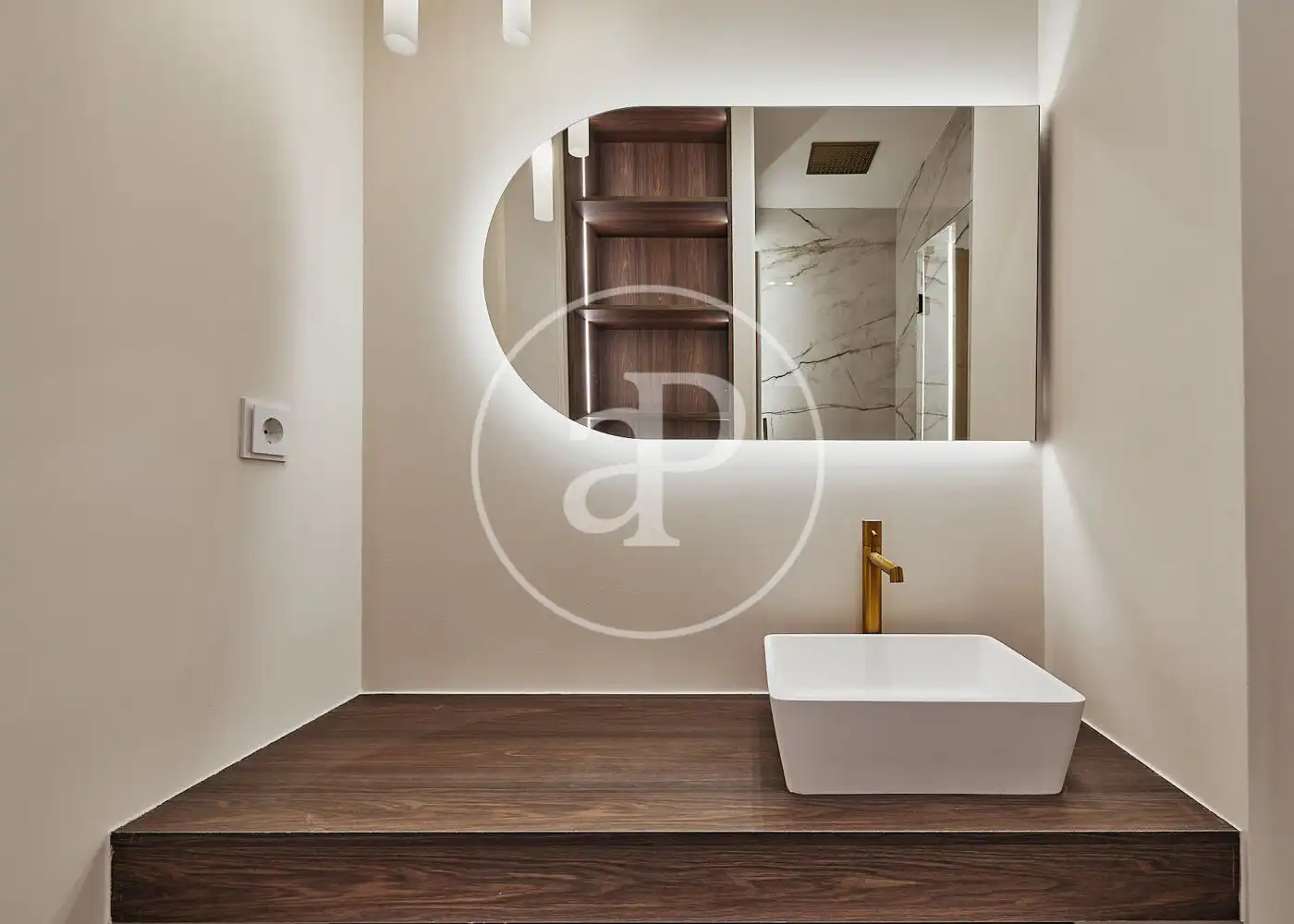Badezimmer von Wohnung zum Verkauf in Madrid mit Klimaanlage, Heizung und Terrasse
