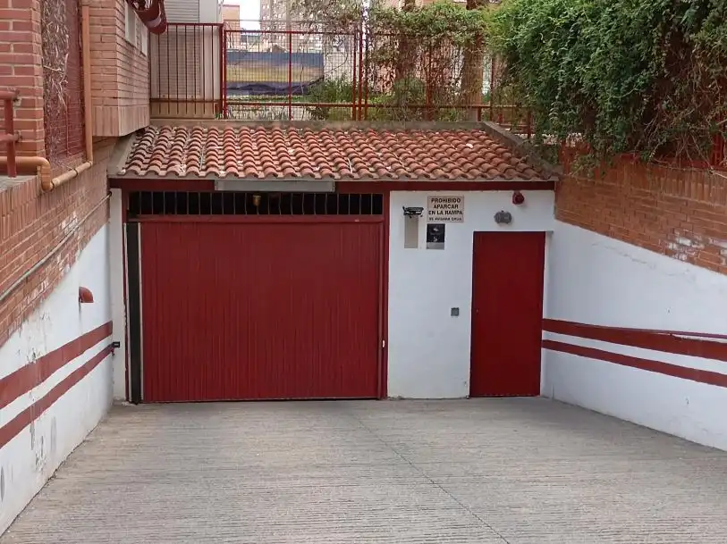 Parking for sale in Calle Melilla 12