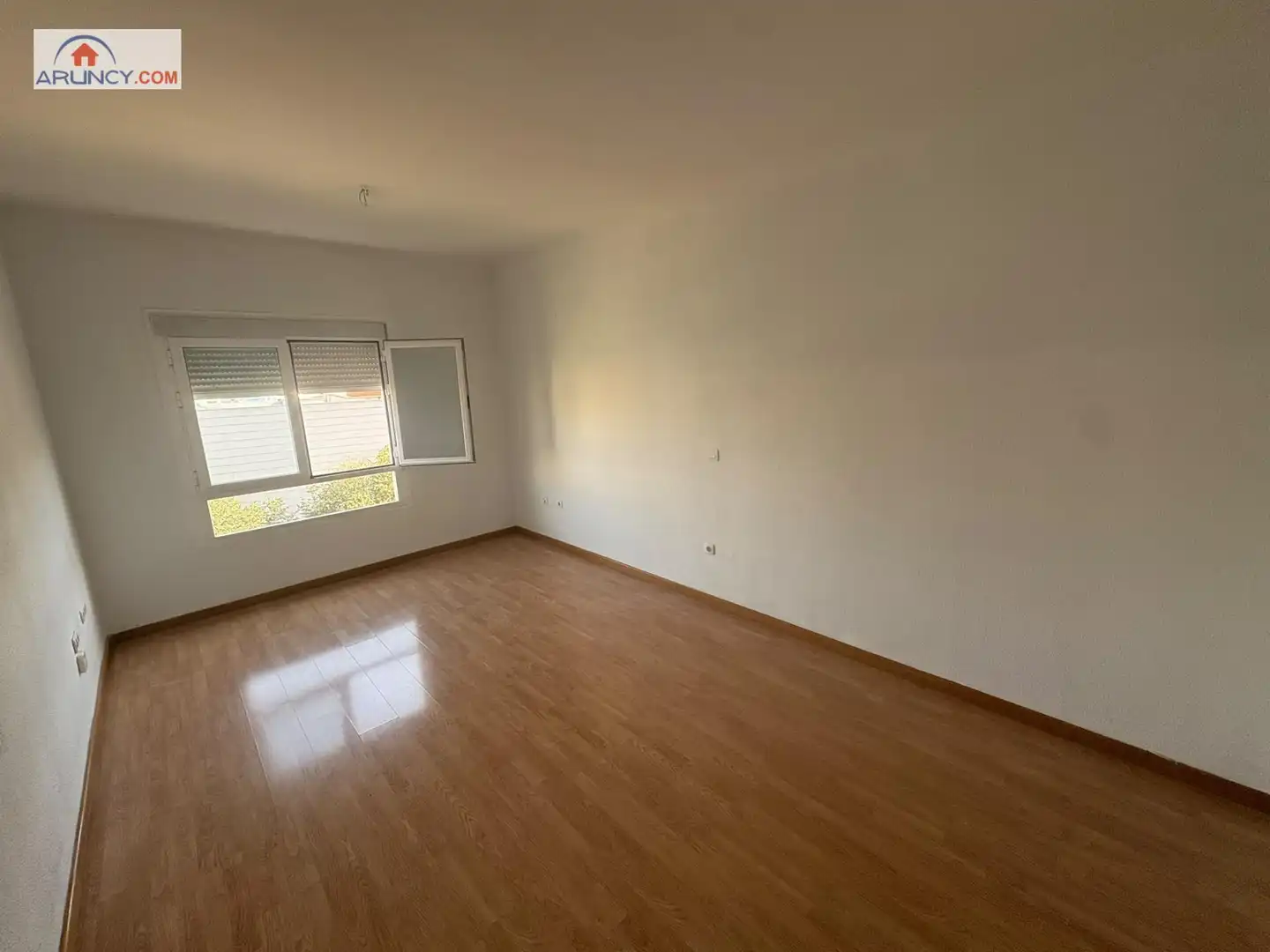 Flat with lift to rent in San Pablo - Santa Justa, imagen 6