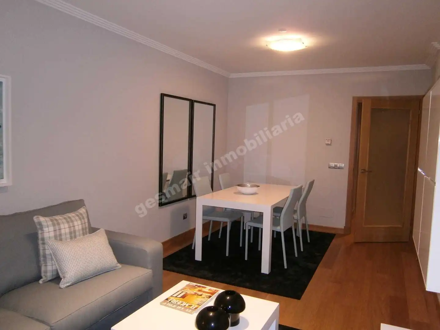 Apartament amb ascensor en venda a Rúa Peregrina 83, imagen 3