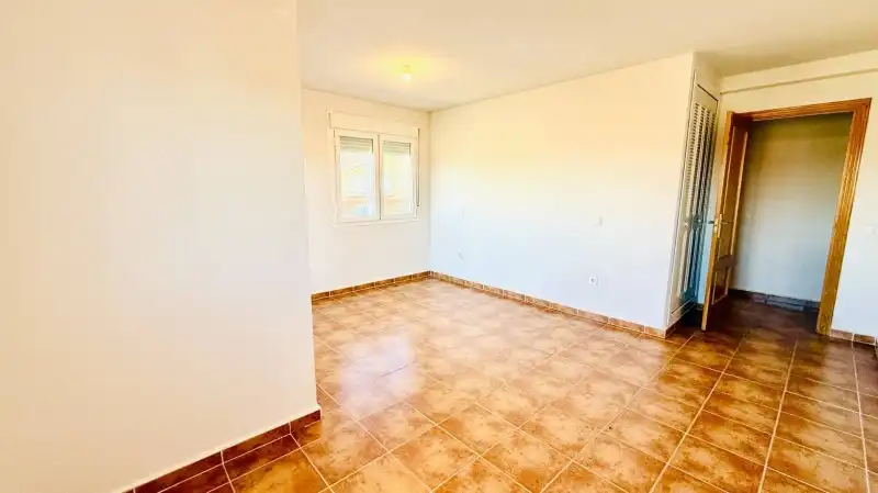 Habitación de Dúplex en venta en El Espinar con Calefacción, Jardín privado y Terraza