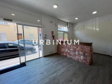 Local comercial de lloguer a Carrer del Riu Freser