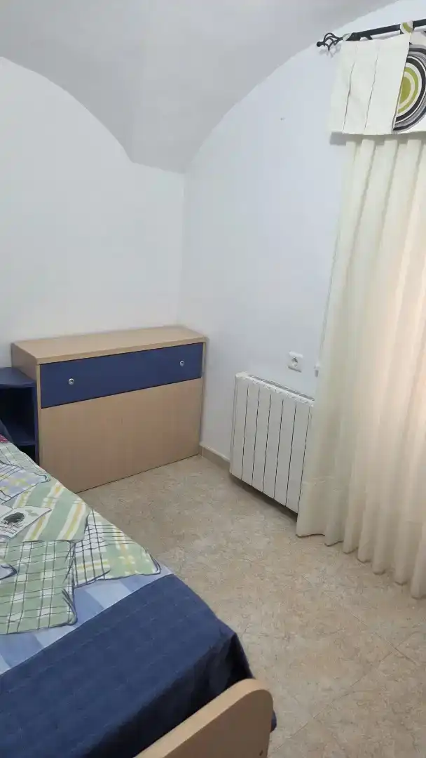 Dormitori de Casa adosada en venda en Brozas amb Aire condicionat i Balcó