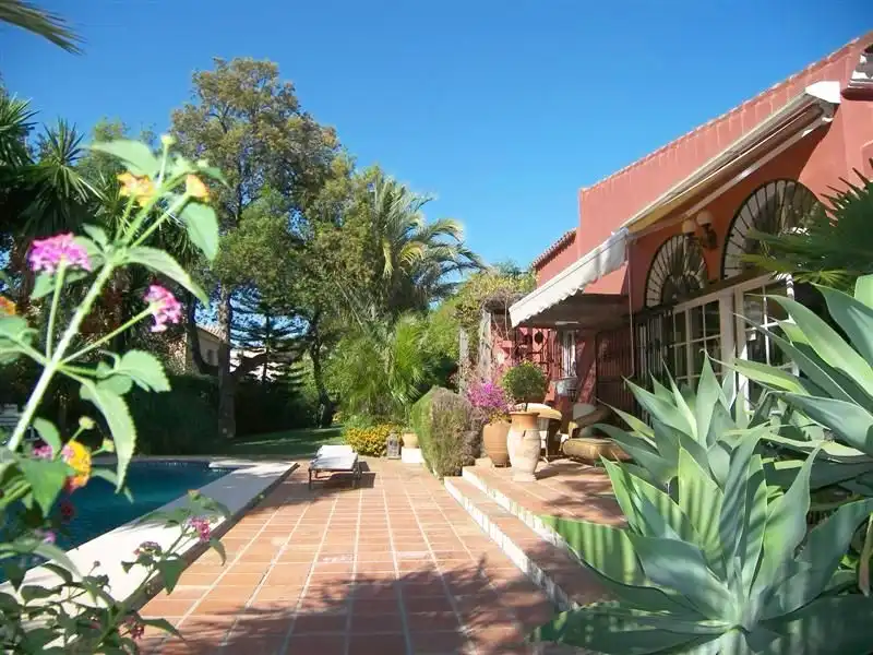 Haus mit Pool zum Verkauf in Las Chapas - El Rosario, imagen 2
