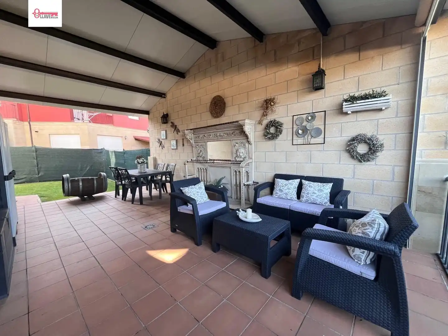 Terraza de Casa adosada en venta en Cardeñajimeno con Calefacción, Jardín privado y Parquet