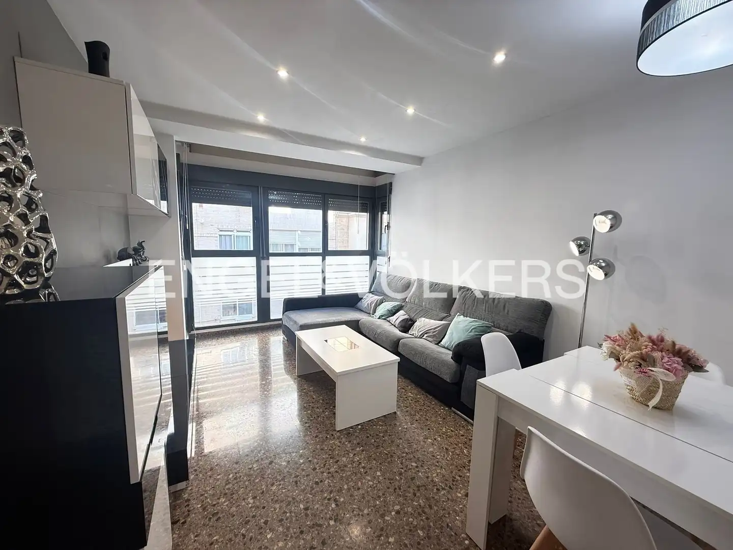 Exterior view of Flat for rent in Paiporta  with Air Conditioner and Heating