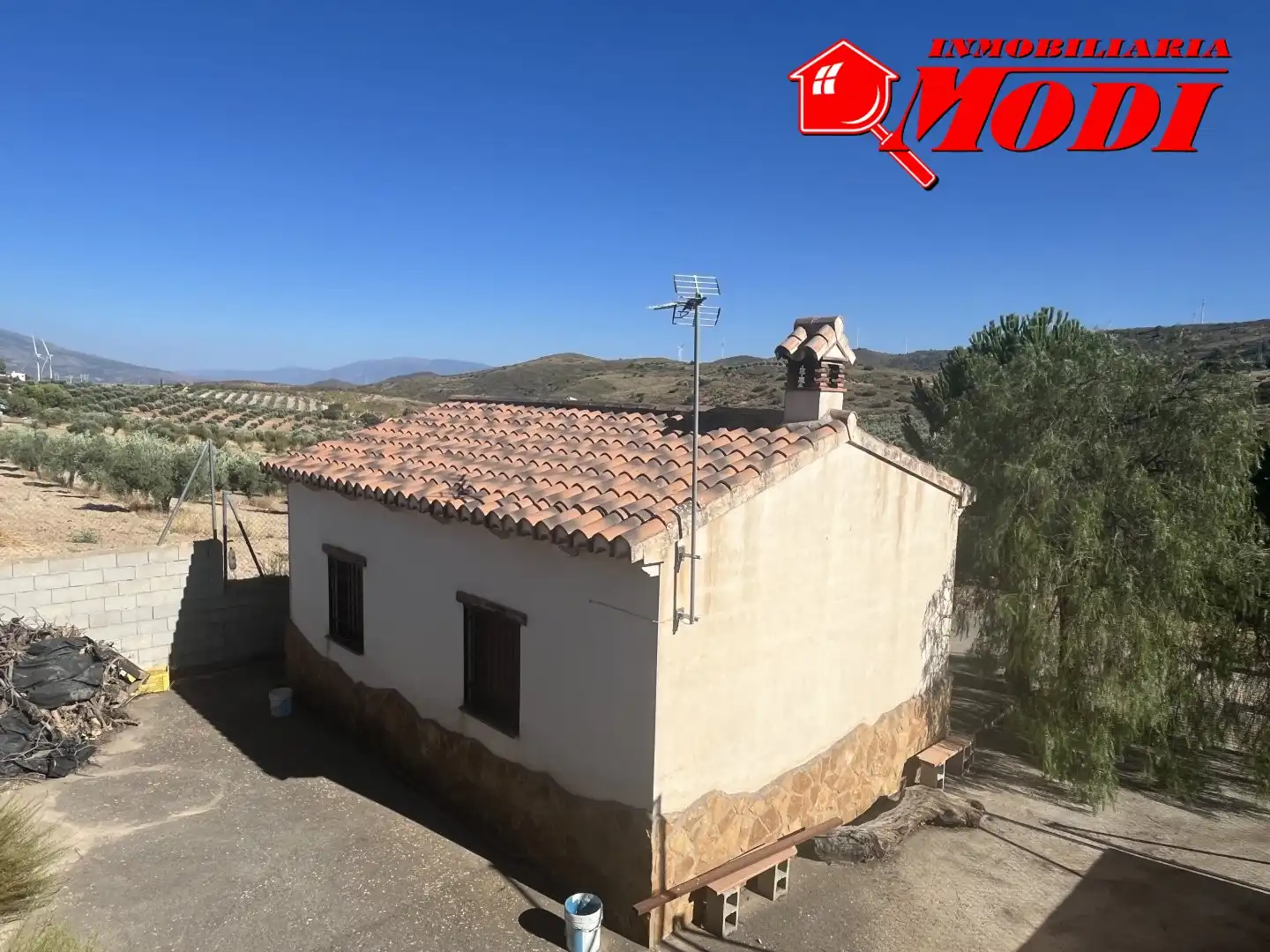 Vista exterior de Finca rústica en venda en Padul amb Jardí privat