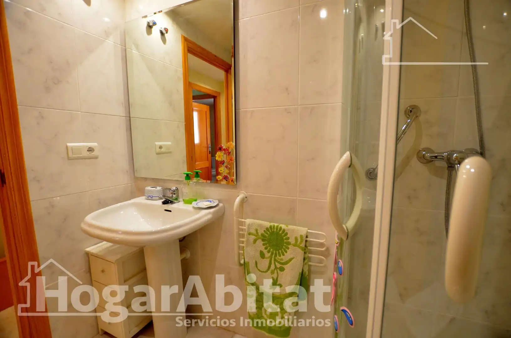 Baño de Ático en venta en Alicante / Alacant con Calefacción, Jardín privado y Terraza
