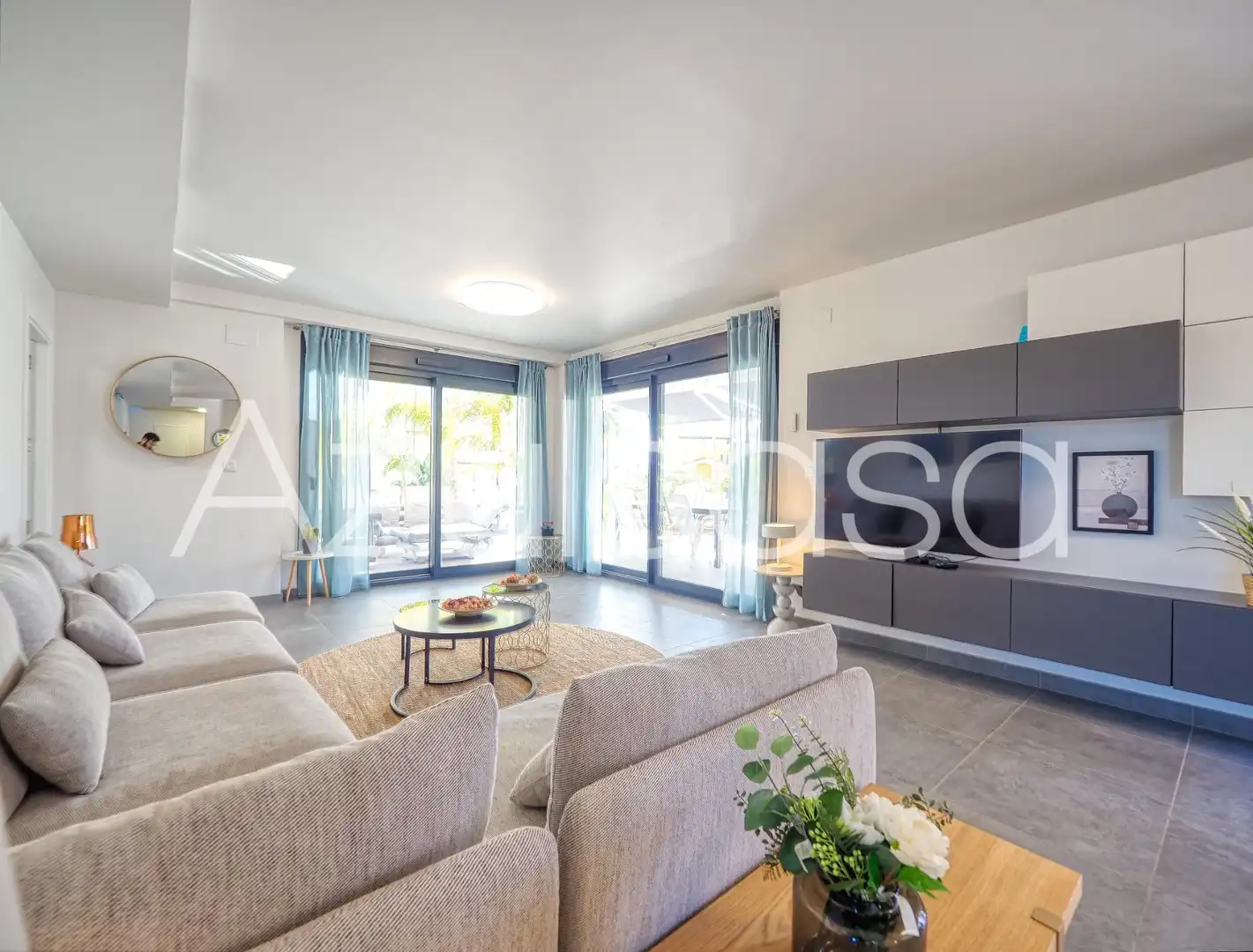 Sala de estar de Casa o chalet en venta en Sant Joan d'Alacant con Aire acondicionado, Terraza y Piscina
