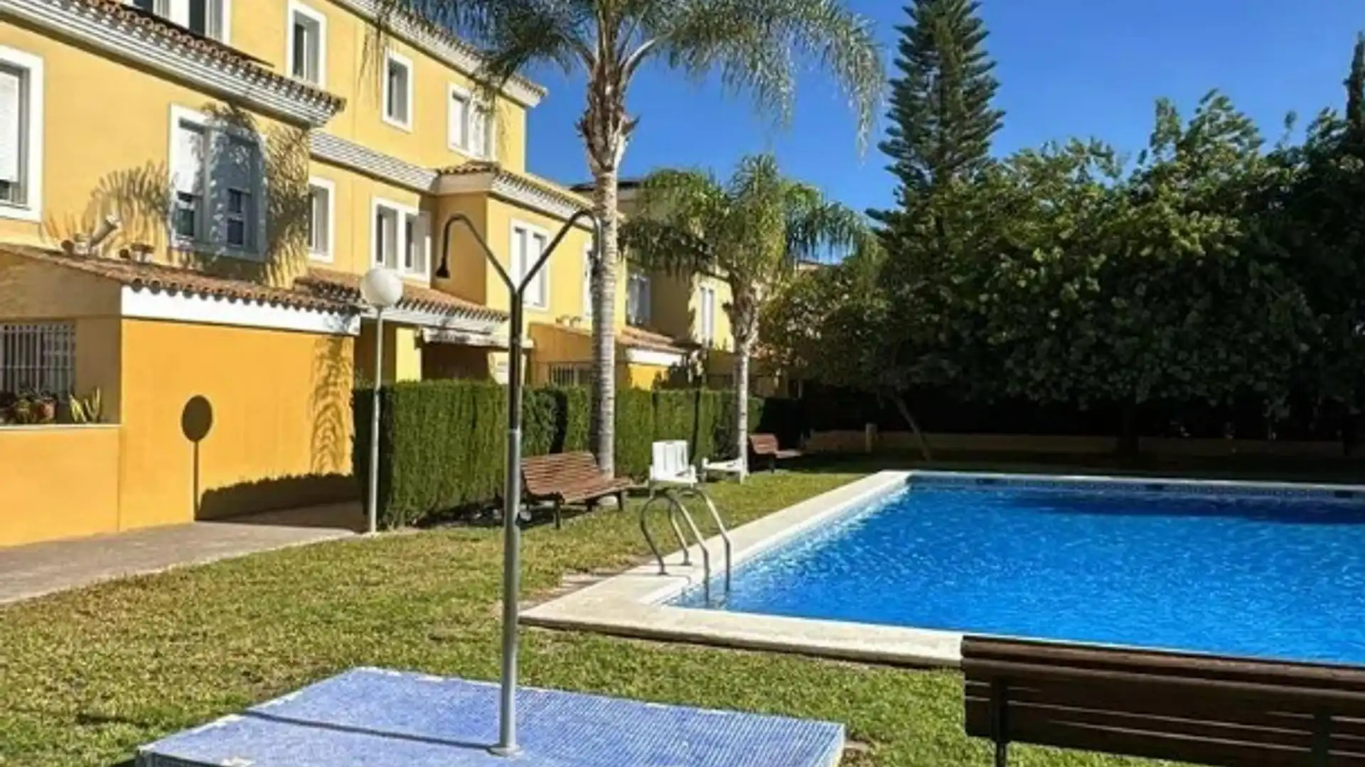 Exterior view of Houses for sale in Alicante / Alacant  with Air Conditioner, Heating and Private garden