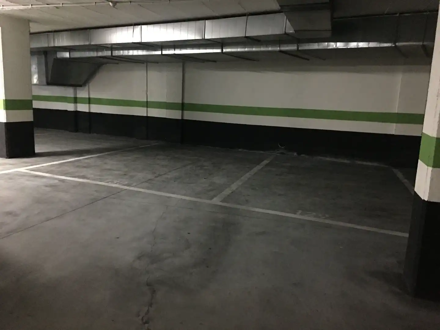 Parkplatz von Garage zum Verkauf in Narón