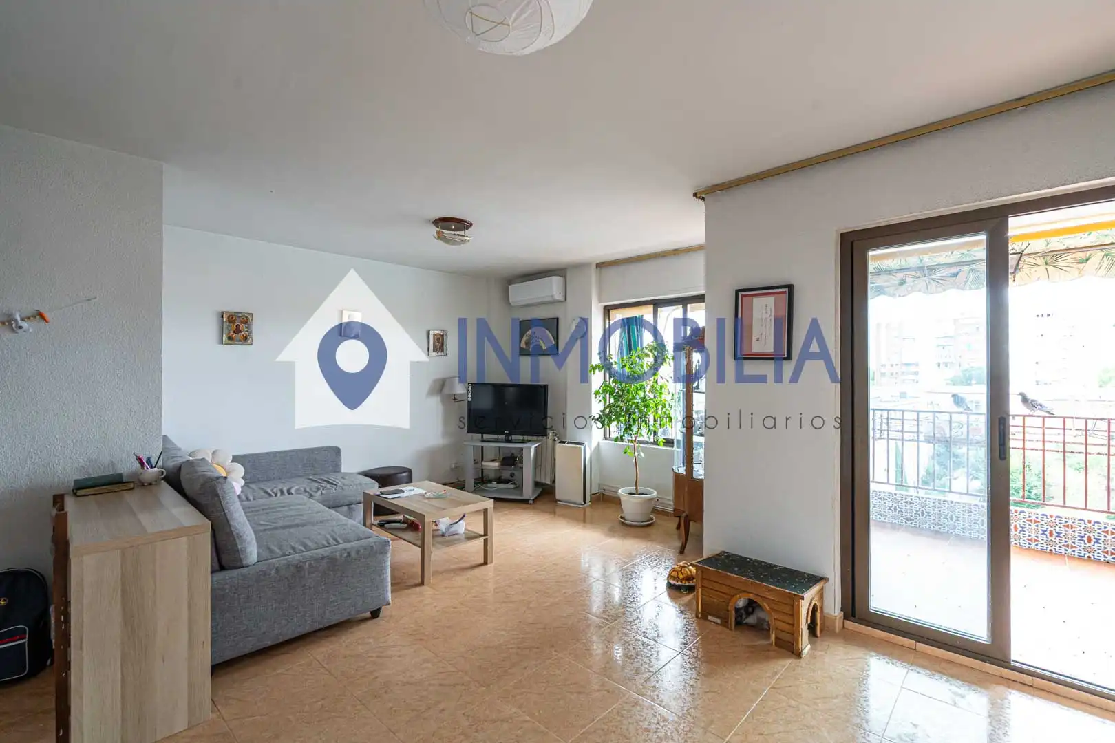 Wohnzimmer von Wohnung zum Verkauf in Madrid mit Klimaanlage, Heizung und Terrasse