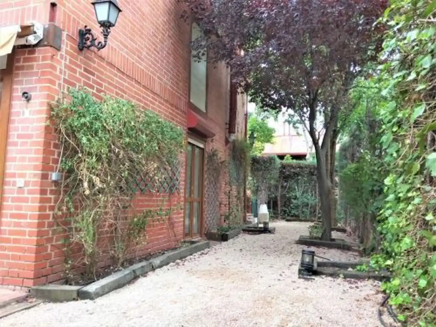 Jardín de Casa o chalet en venta en Madrid con Jardín privado, Terraza y Trastero