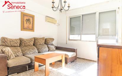 Living room of Flat for sale in  Córdoba Capital  with Air Conditioner, Heating and Terrace
