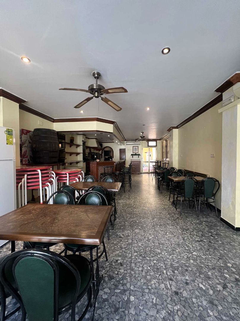 Local en venta en Aguadulce (Sevilla) con Terraza