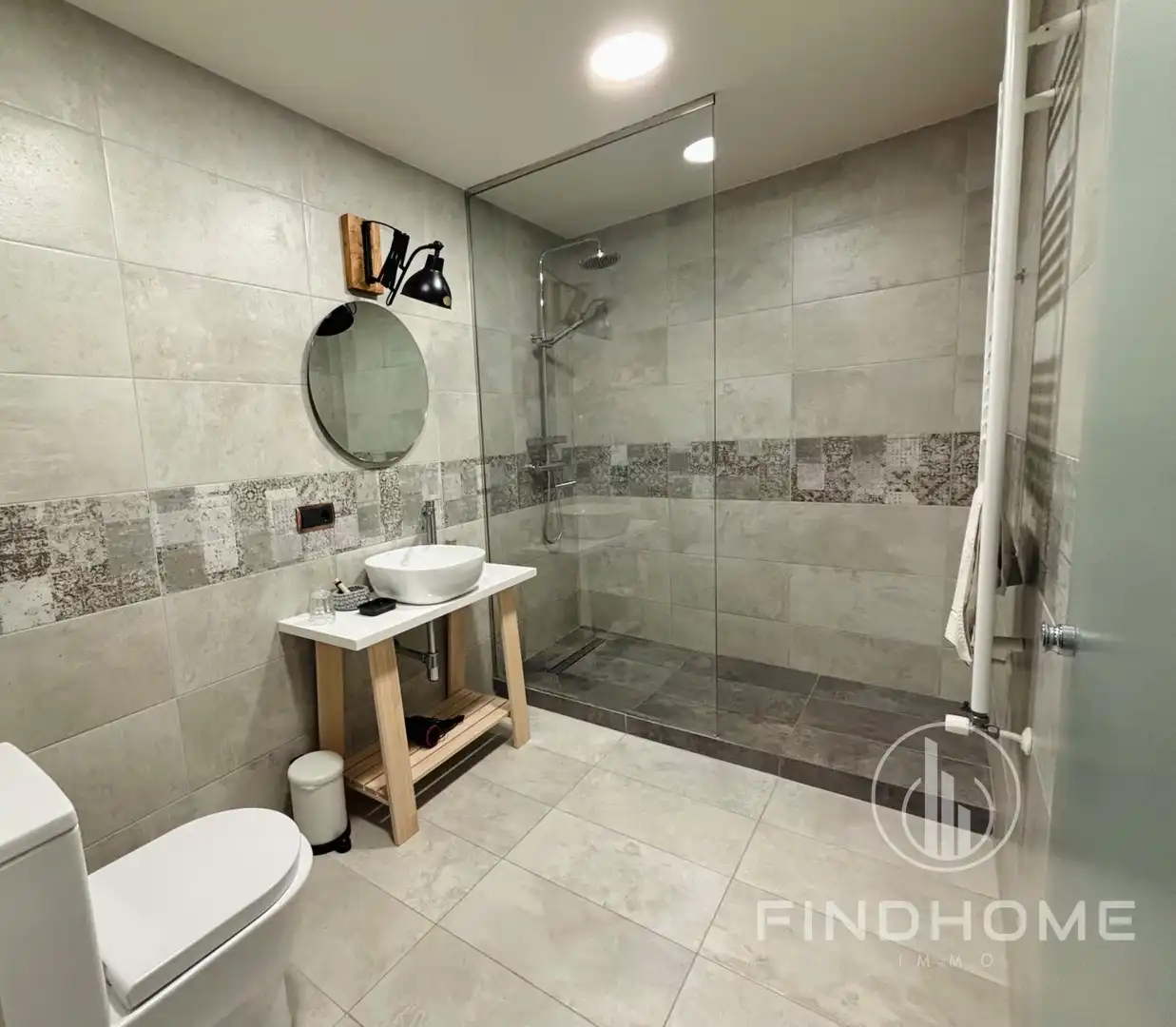 Bathroom of Country homes for sale in Les Preses  with Air Conditioner, Private garden and Terrace