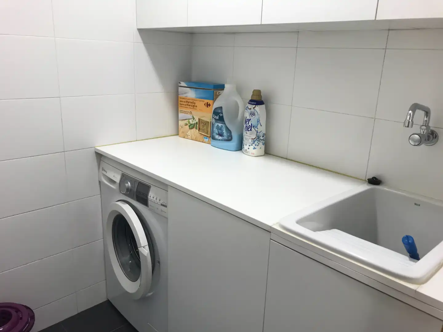 Baño de Piso de alquiler en Vigo  con Calefacción, Parquet y Trastero