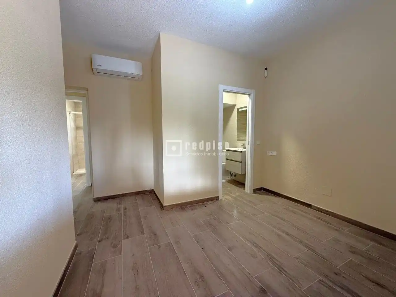Habitación de Casa o chalet de alquiler en Galapagar con Aire acondicionado, Calefacción y Trastero