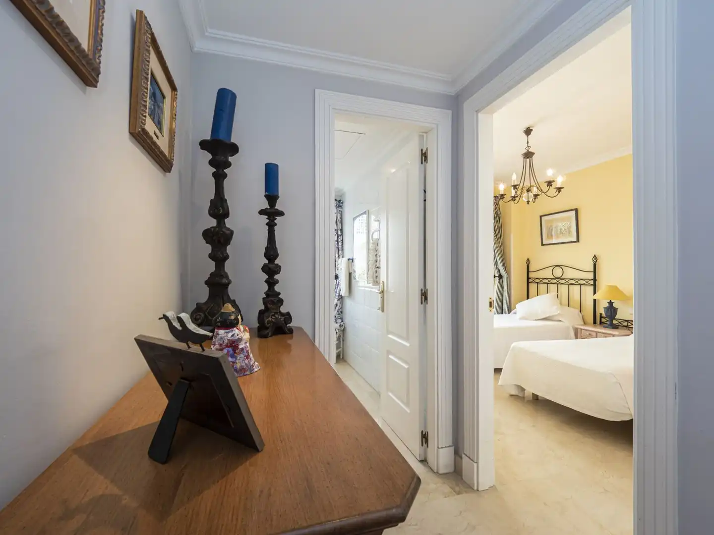 Habitación de Piso en venta en Marbella con Aire acondicionado, Terraza y Trastero