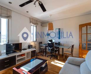 Living room of Flat for sale in  Madrid Capital  with Air Conditioner