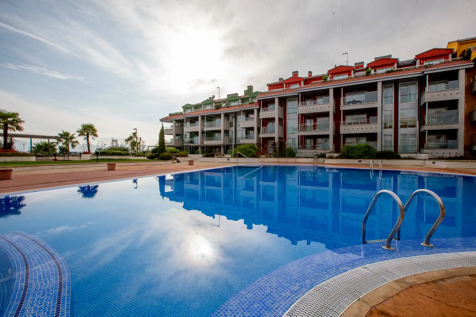 Piscina de Apartamento de alquiler en Sanxenxo con Terraza, Amueblado y Horno