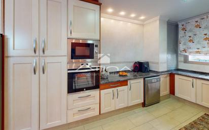 Kitchen of House or chalet for sale in Gandia  with Air Conditioner and Terrace