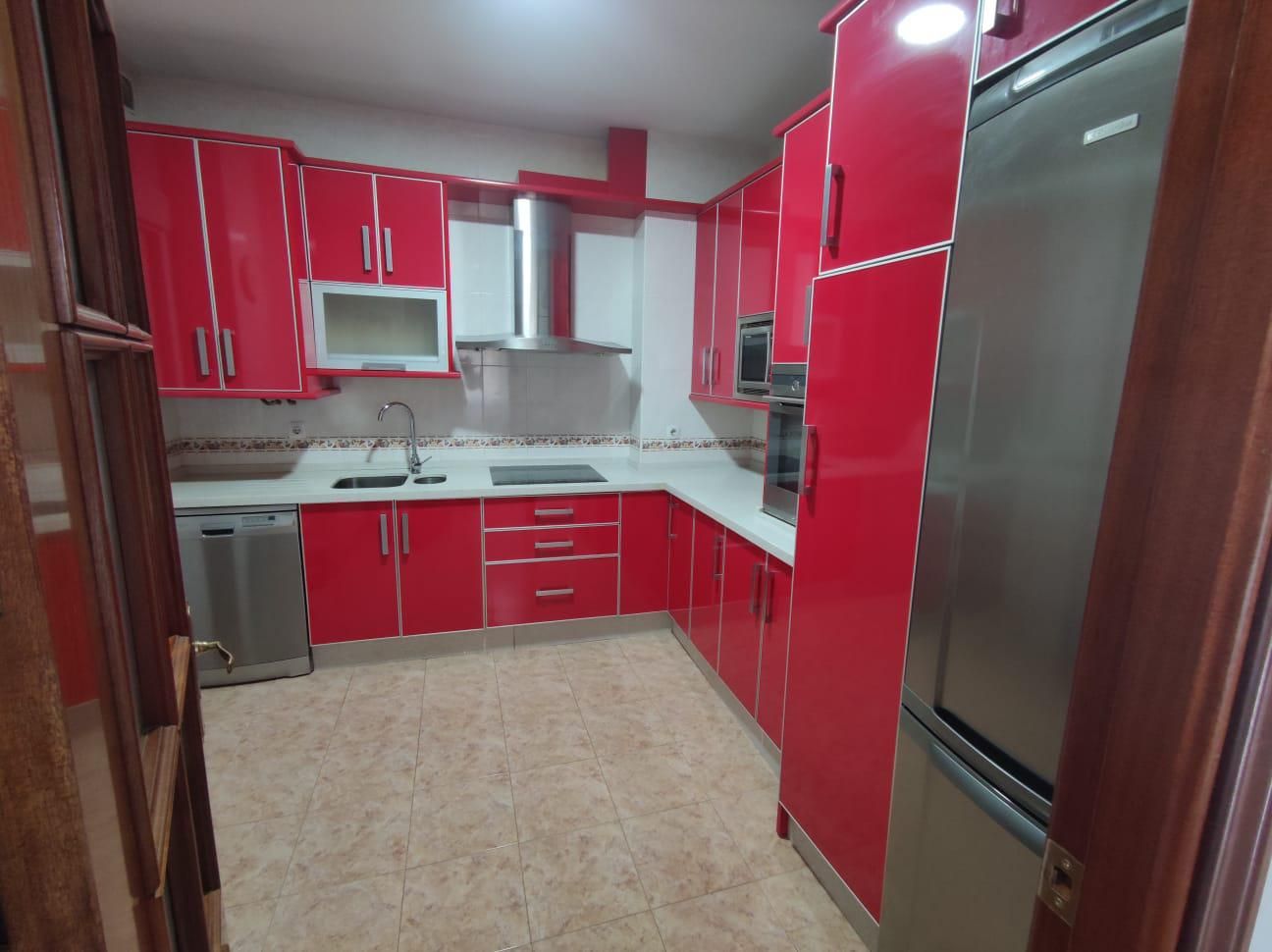 Küche von Dachboden zum Verkauf in Andújar mit Klimaanlage und Heizung