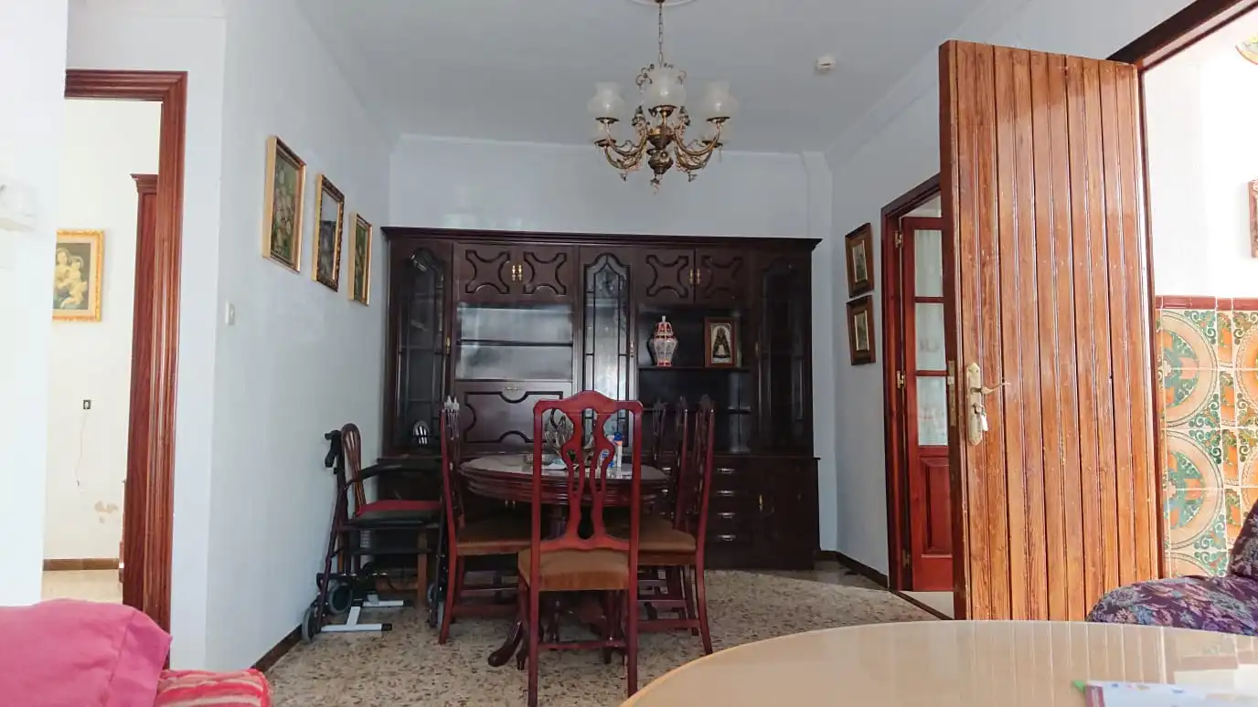 Haus zum Verkauf in Calle Jacinto Benavente 16, imagen 3