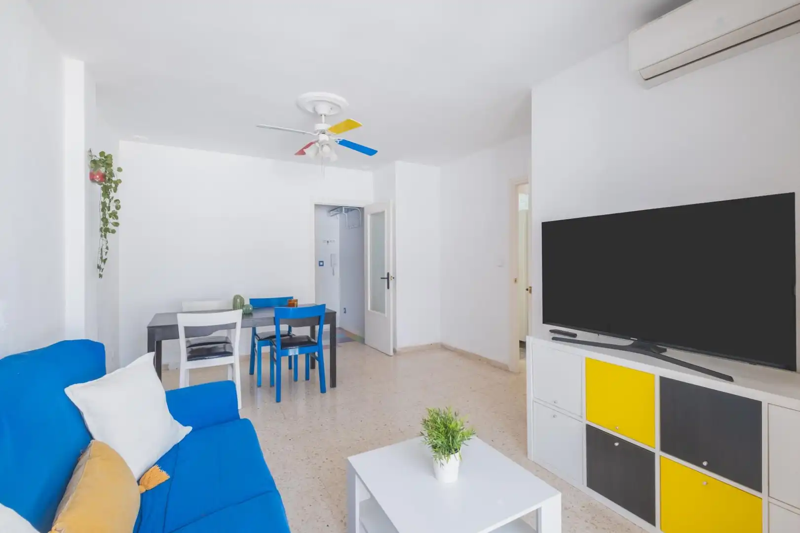 Sala d'estar de Pis en venda en El Puerto de Santa María amb Aire condicionat i Terrassa