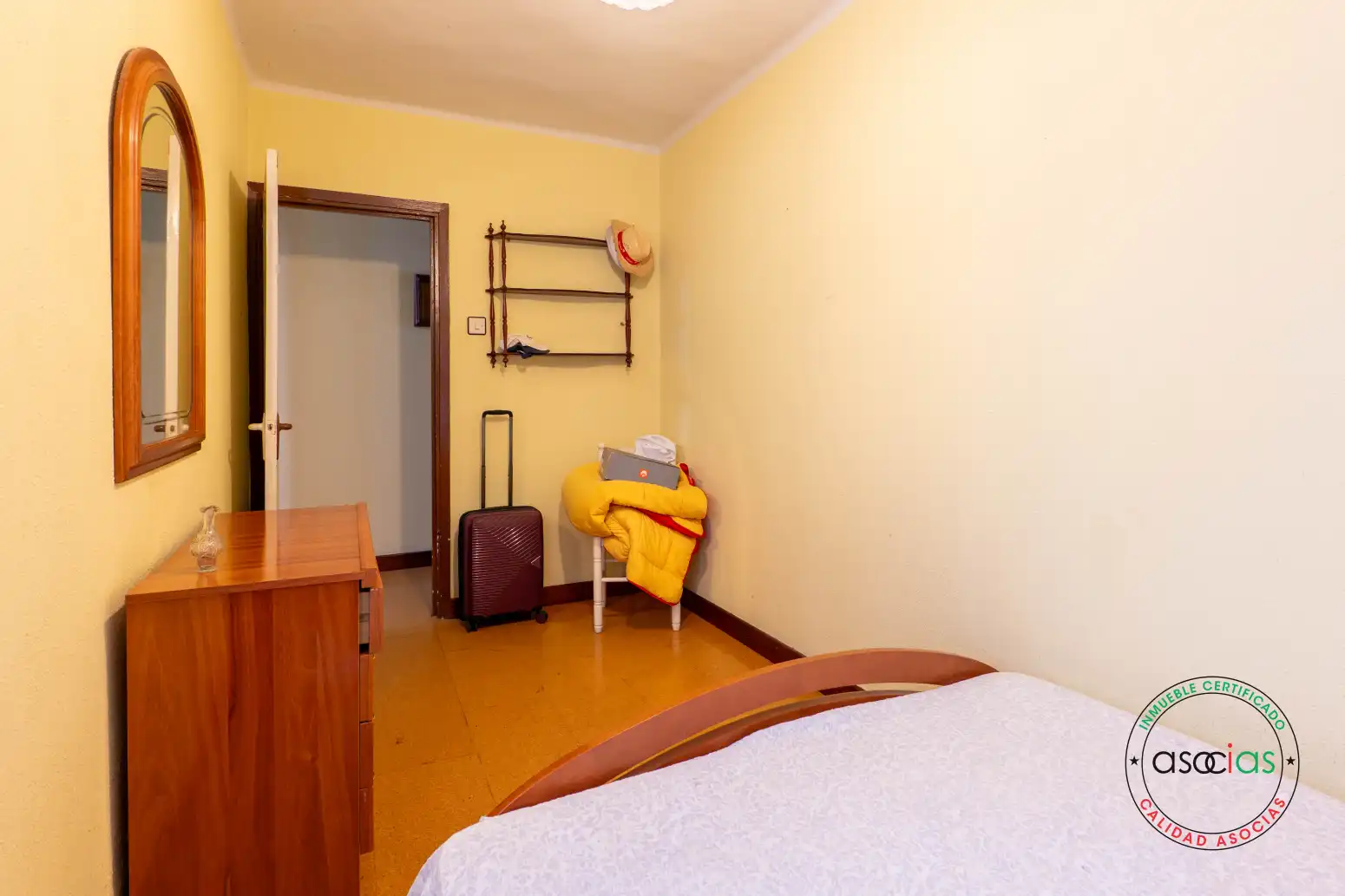 Habitación de Piso en venta en Gijón  con Calefacción