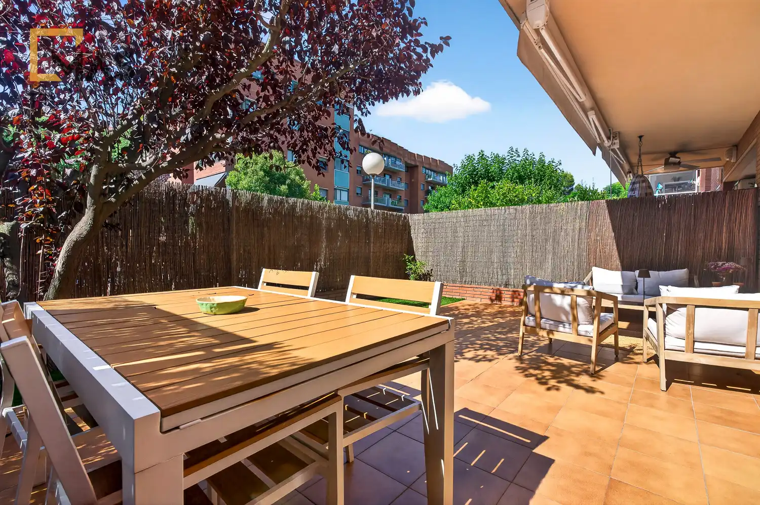 Terraza de Piso en venta en Sant Cugat del Vallès con Aire acondicionado, Calefacción y Jardín privado