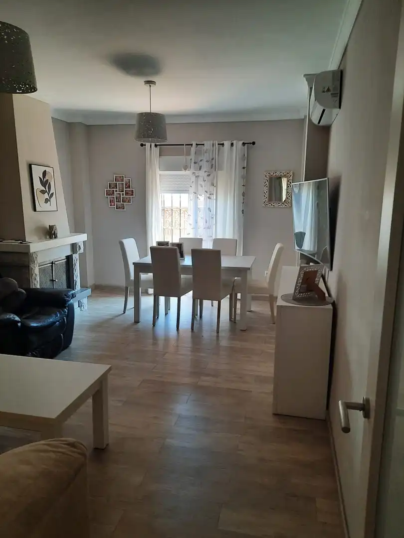 Comedor de Casa adosada en venta en La Línea de la Concepción con Aire acondicionado
