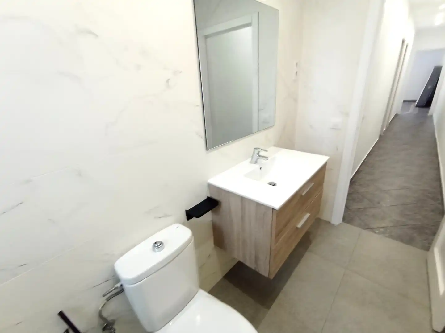 Bany de Pis en venda en Mataró amb Parquet, Terrassa i Forn