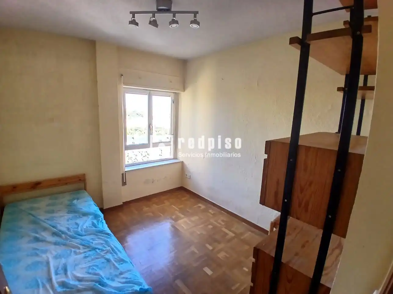 Bedroom of Flat for rent in Latina