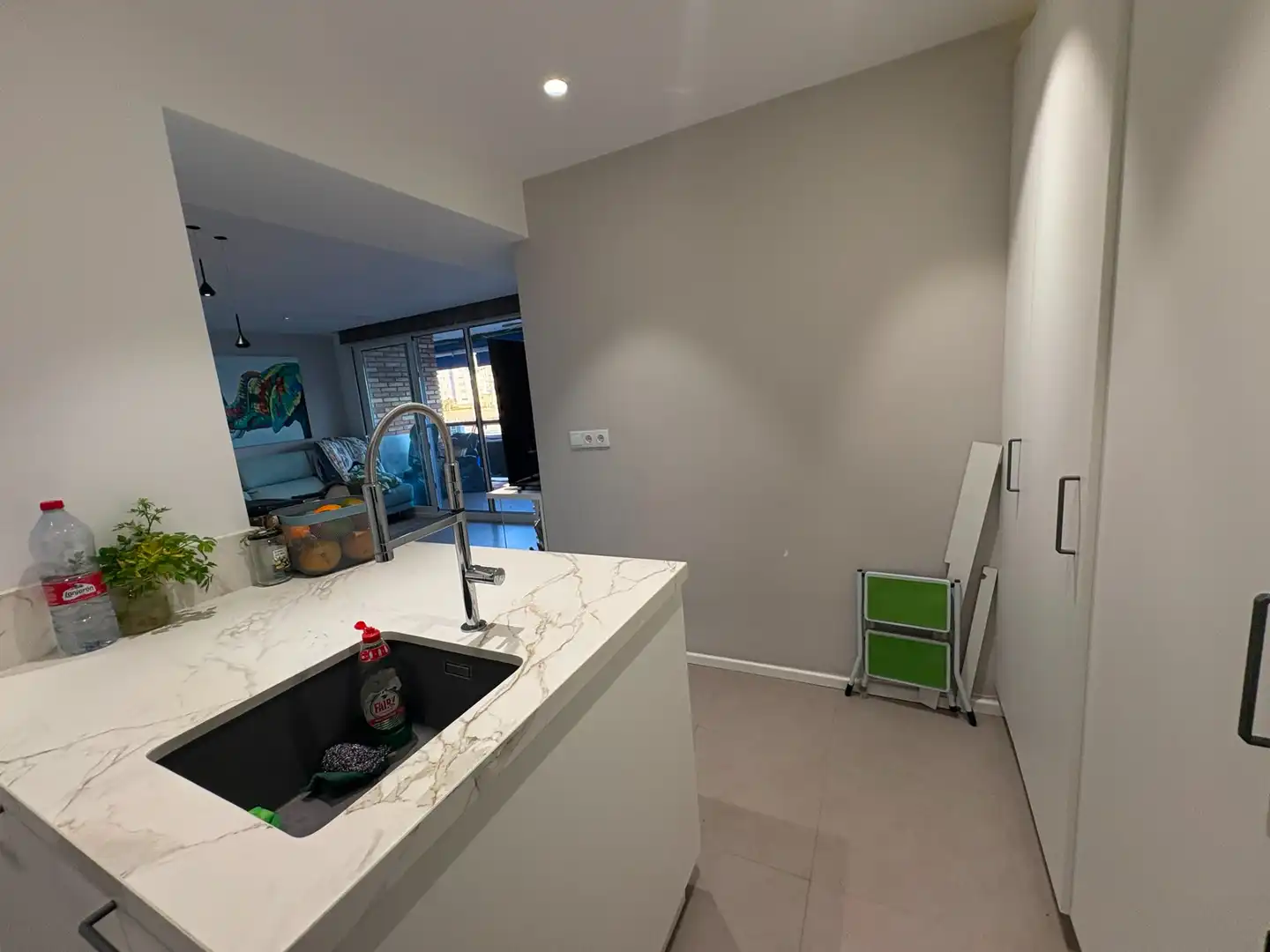 Cuina de Apartament de lloguer en Cullera amb Aire condicionat, Calefacció i Terrassa