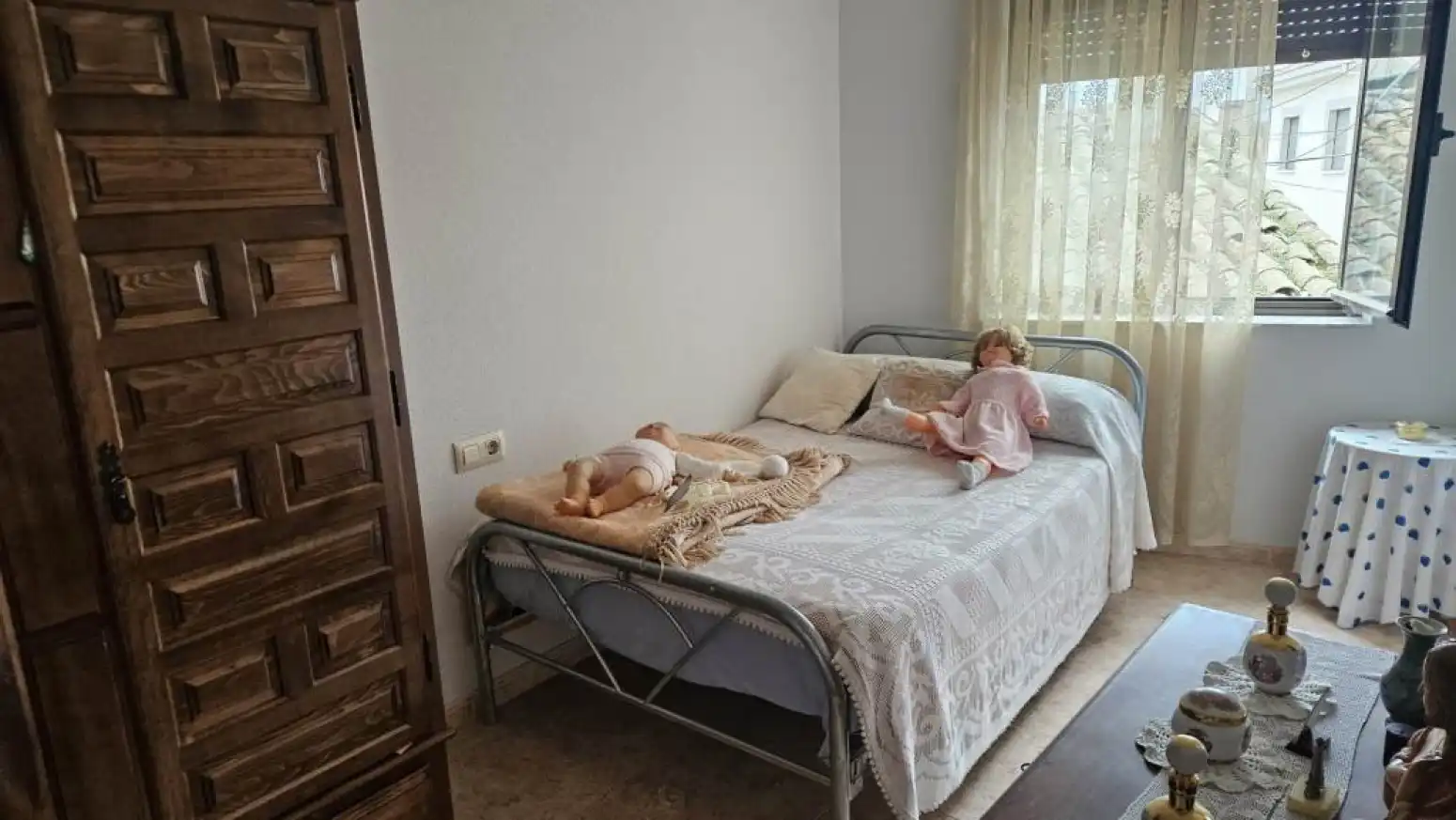 Dormitori de Casa o xalet en venda en Vega de Tirados amb Balcó