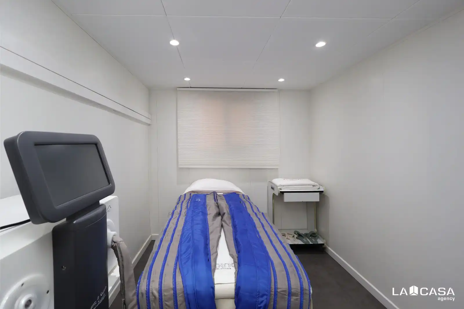 Business premises for transfer in Carrer de Blai, imagen 27