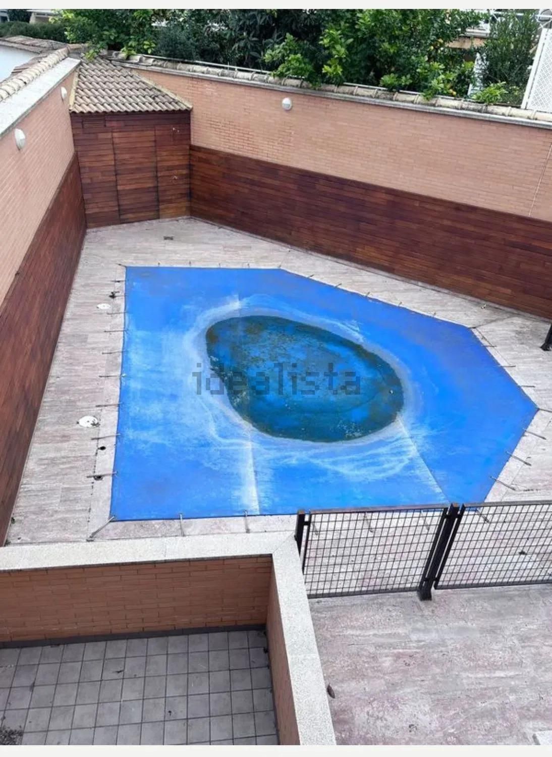 Piscina de Dúplex en venda en Ciudad Real Capital amb Calefacció