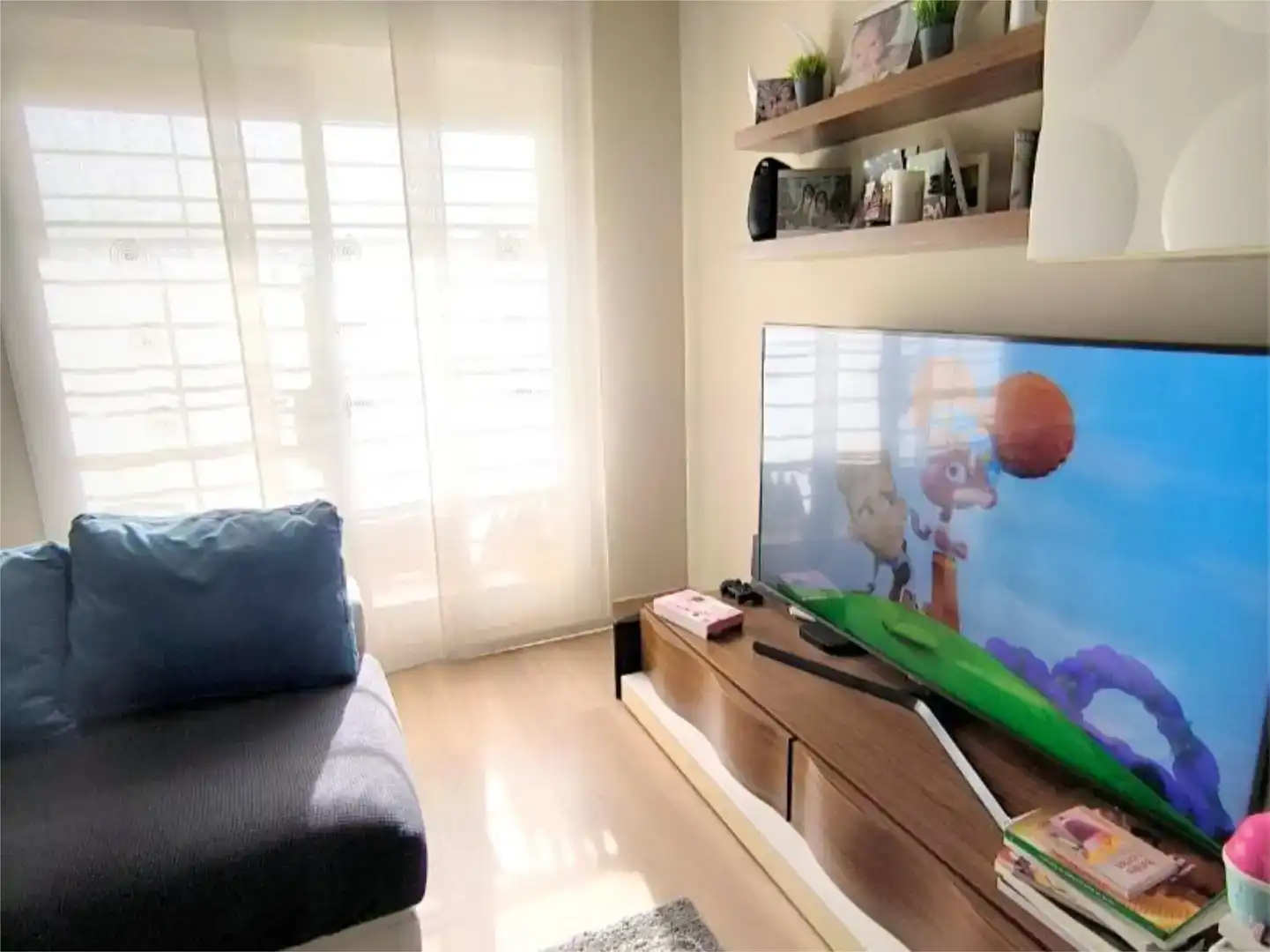 Living room of Flat for sale in Vélez-Málaga  with Private garden, Storage room and Swimming Pool