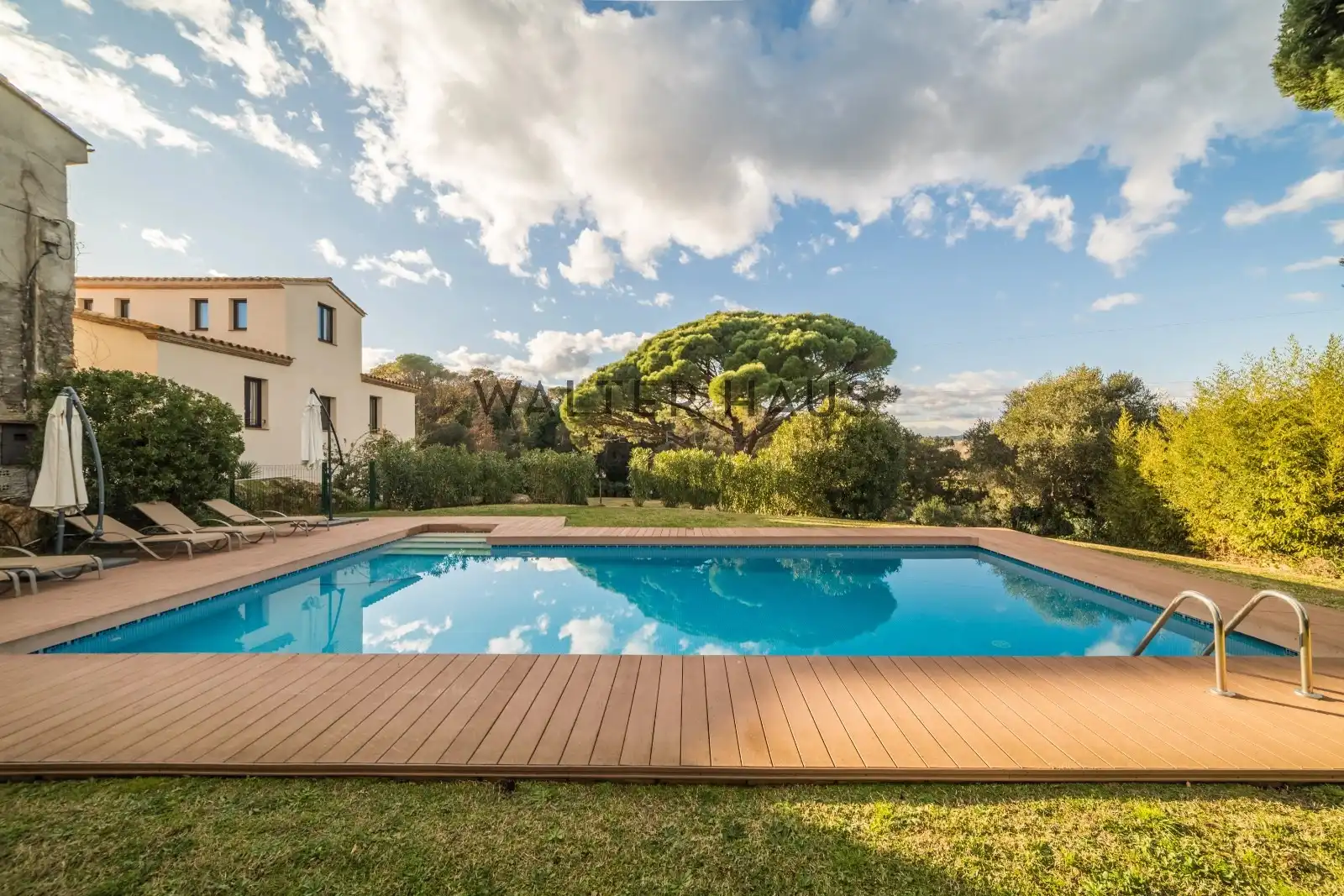 Piscina de Finca rústica en venta en Santa Cristina d'Aro con Calefacción, Jardín privado y Parquet