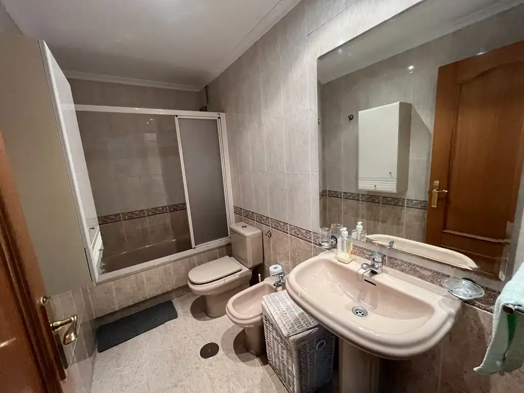 Bathroom of Flat for sale in Albacete  with Heating, Terrace and Storage room