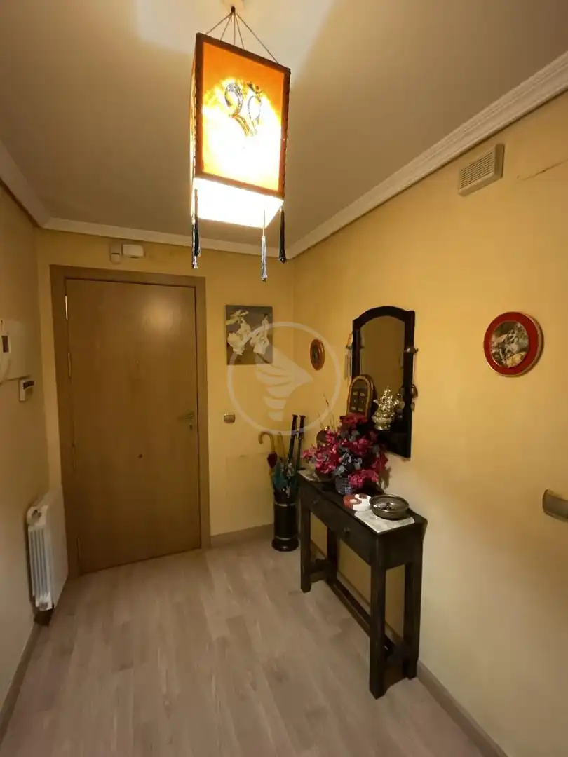 Maisonette zum Verkauf in Linares mit Klimaanlage
