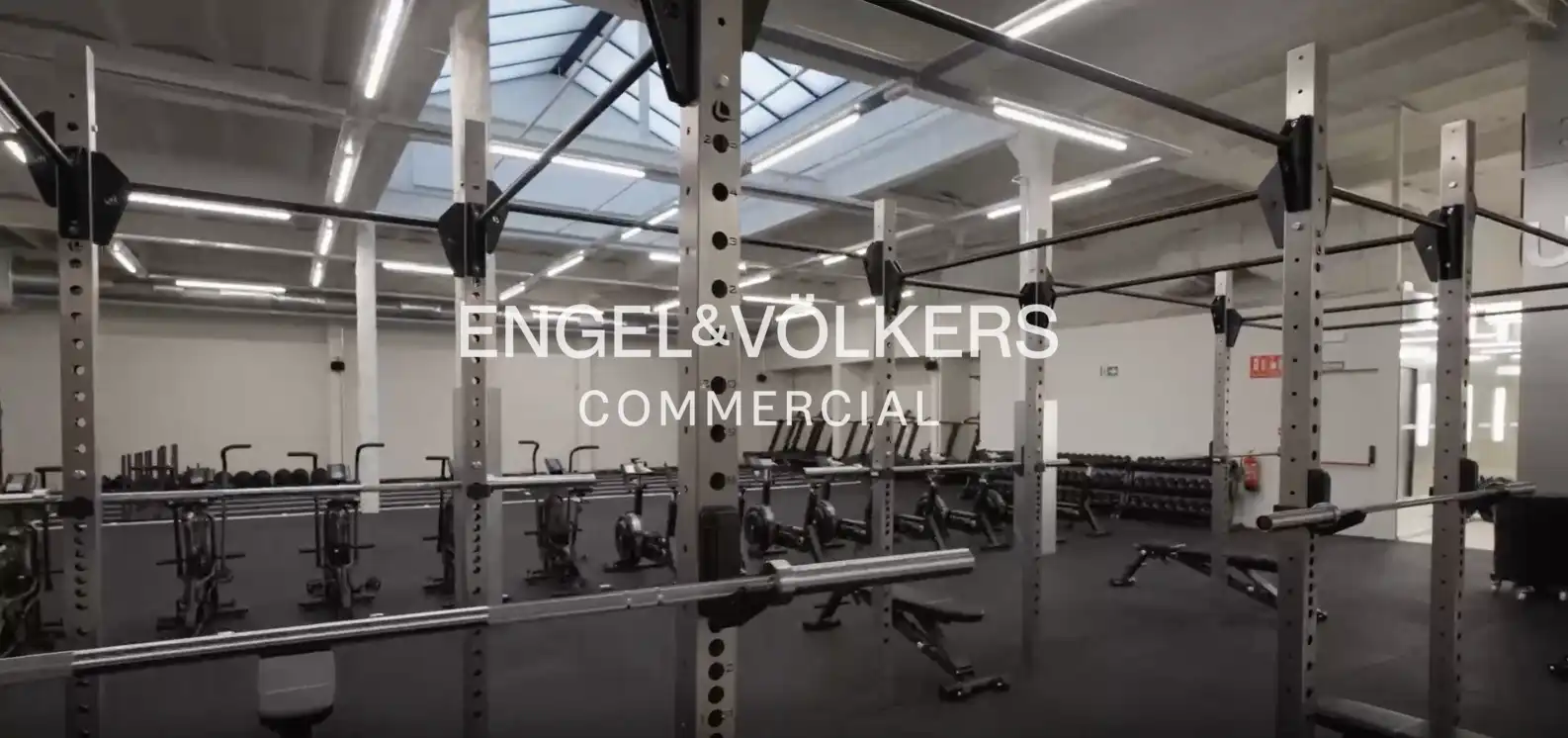 Local comercial en venta en Eixample, imagen 2