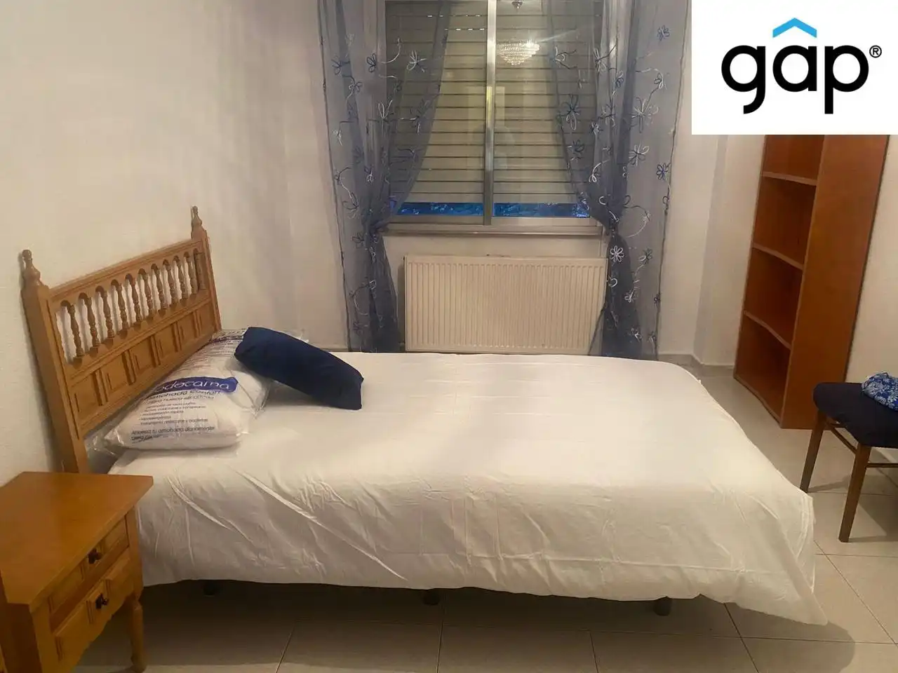 Schlafzimmer von Wohnung zur Miete in Cuenca mit Heizung, Terrasse und Möbliert